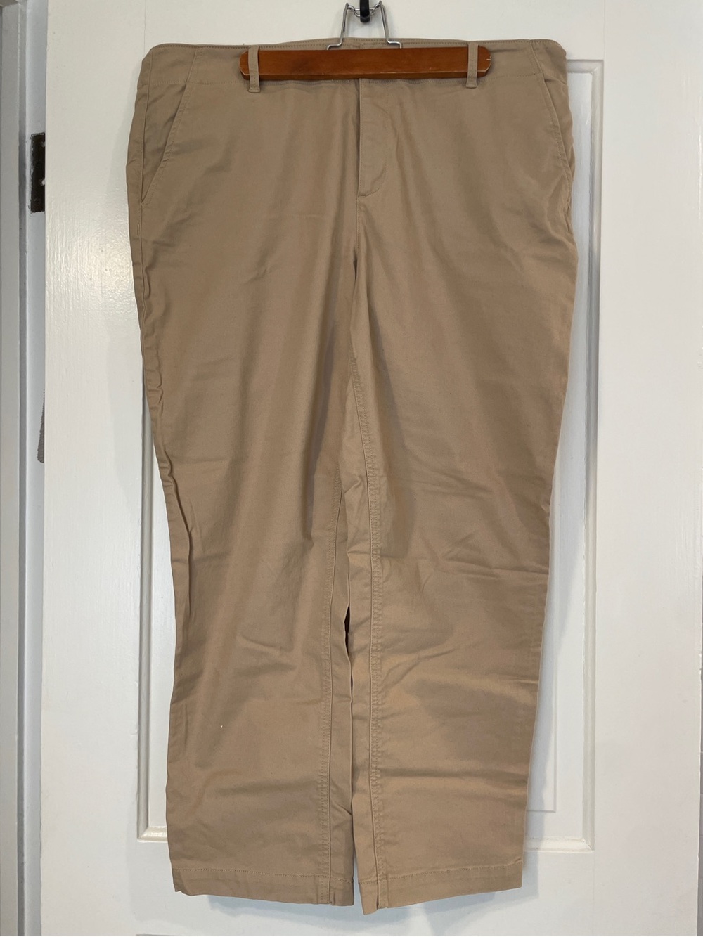LOFT Straight-Leg Monroe Slim Chino Pants in Khaki Size 14